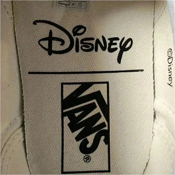 Disney 50th Anniversary Vans - Mickey & Friends - Limited Edition Sneaker - Picture 9 of 9